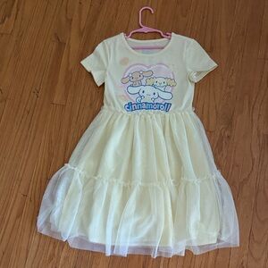 Cat & Jack Yellow Cinnamon Roll Kids Casual Dress